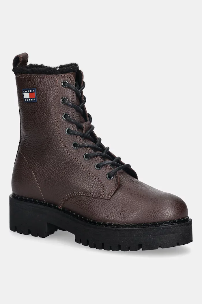 Tommy Jeans Кожени боти TJW URBAN LACEUP BOOT WL в кафяво с платформа с изолация EN0EN02906
