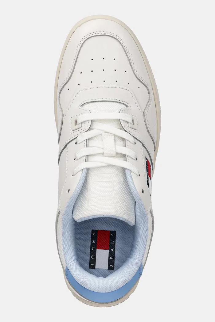 Tommy Jeans Кожени маратонки TJW RETRO BASKET ESS в бяло EN0EN02505