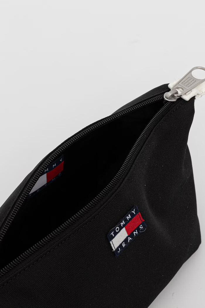Tommy Jeans козметична чанта дамска черна AW0AW18582