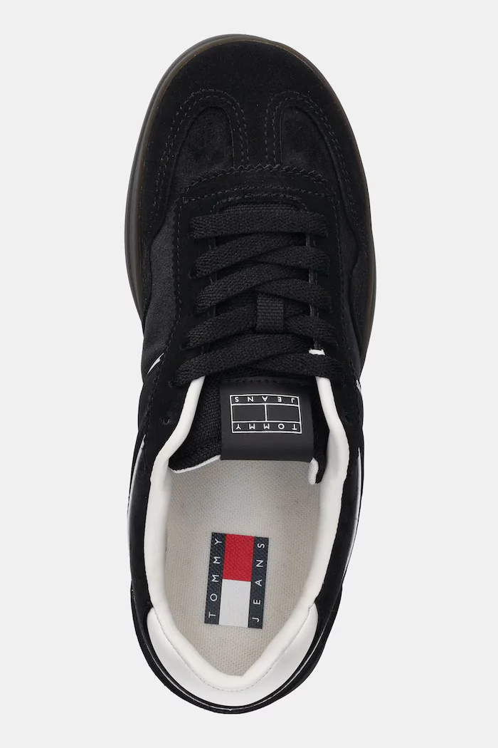 Tommy Jeans Маратонки THE GREENWICH в черно EN0EN02863