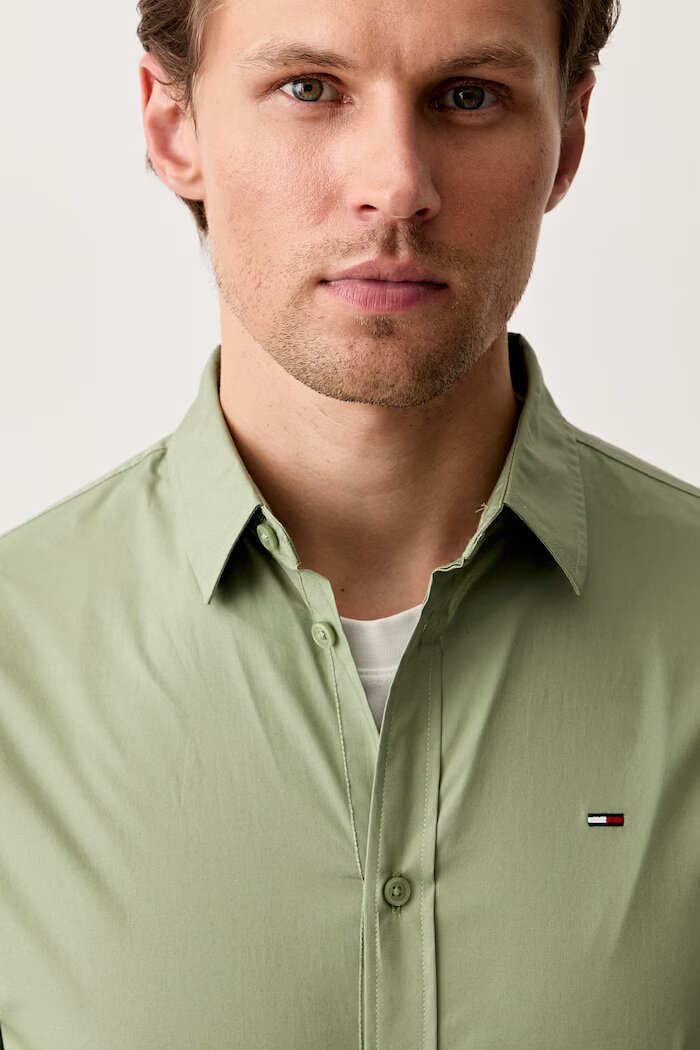 Tommy Jeans мъжки от памук с еластан зелен DM0DM04405