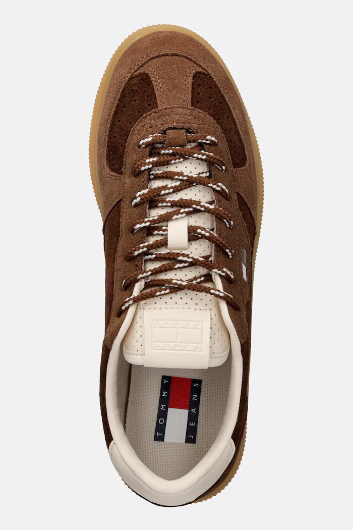Tommy Jeans MU THE GREENWICH EDGE SUEDE маратонки дамски от велур кафяви EN0EN03050