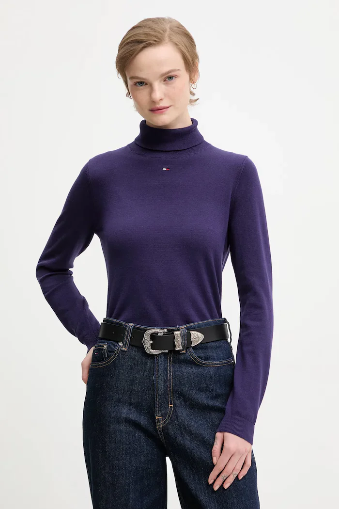 Tommy Jeans Памучен пуловер в лилаво от лека материя с поло DW0DW21672