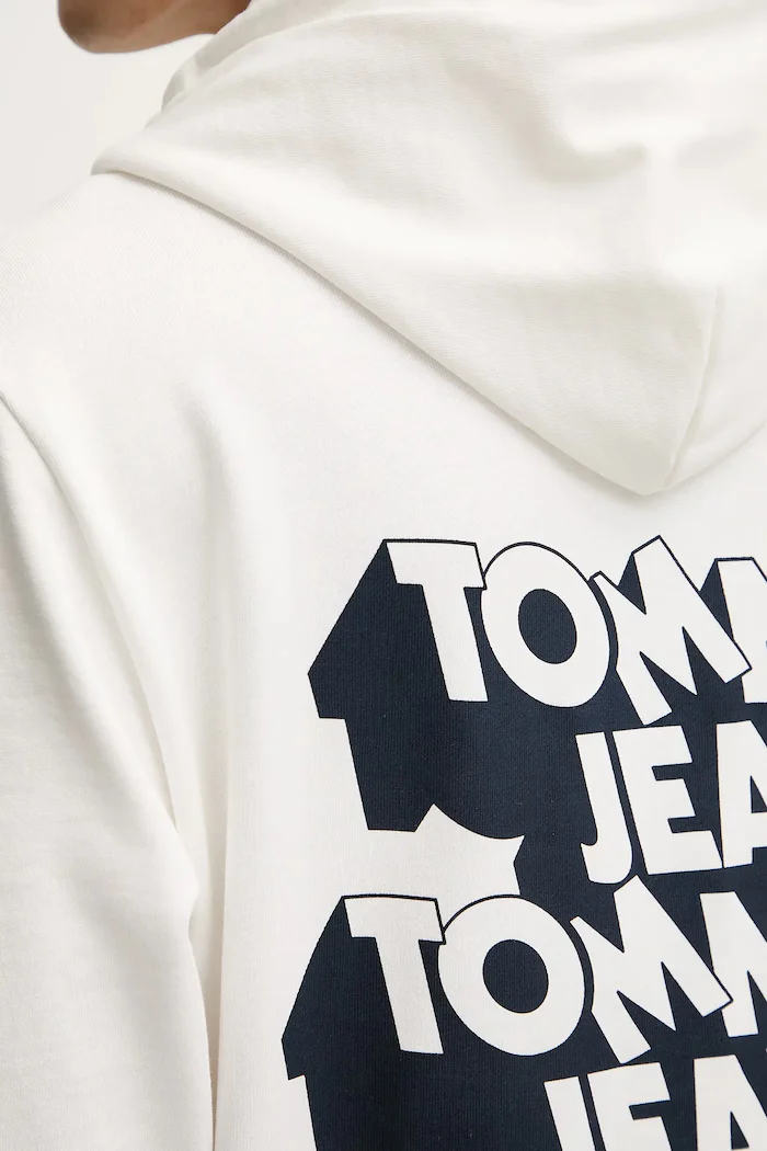 Tommy Jeans Памучен суичър мъжки в бяло с качулка с принт DM0DM21625