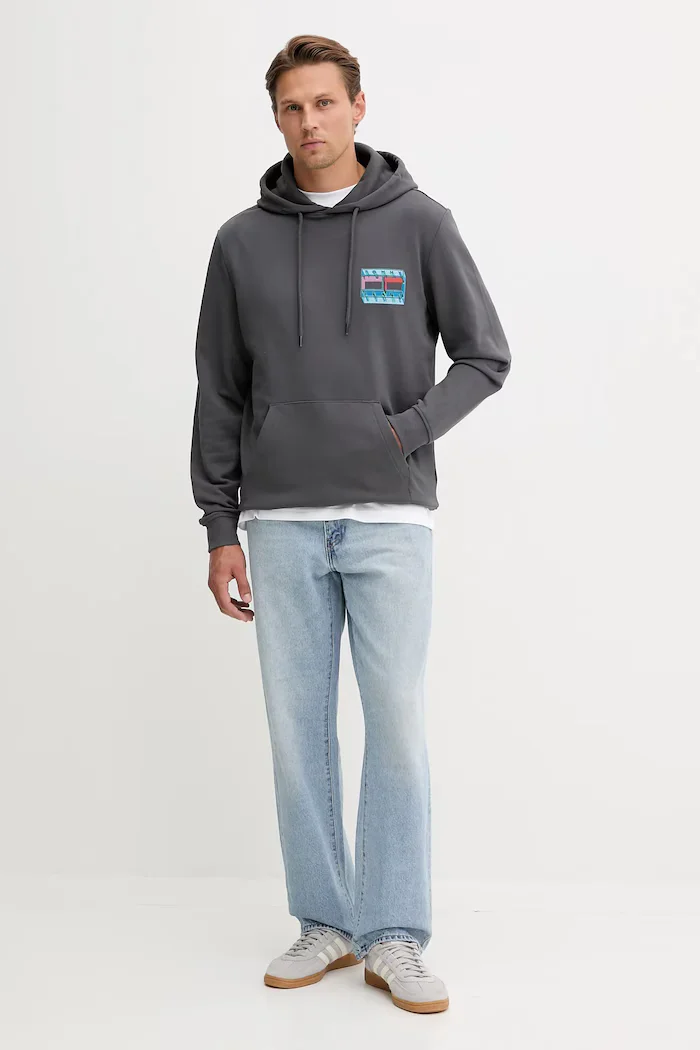 Tommy Jeans Памучен суичър мъжки в сиво с качулка с принт DM0DM22077