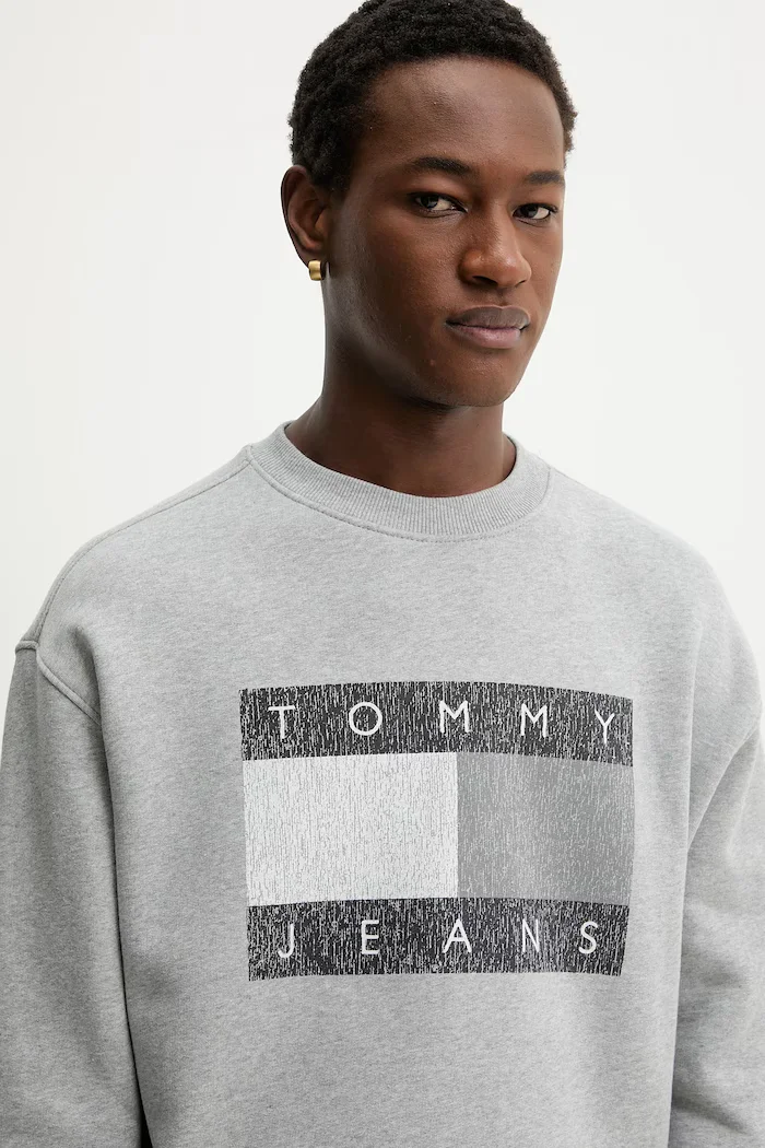 Tommy Jeans Памучен суичър мъжки в сиво с принт DM0DM22384