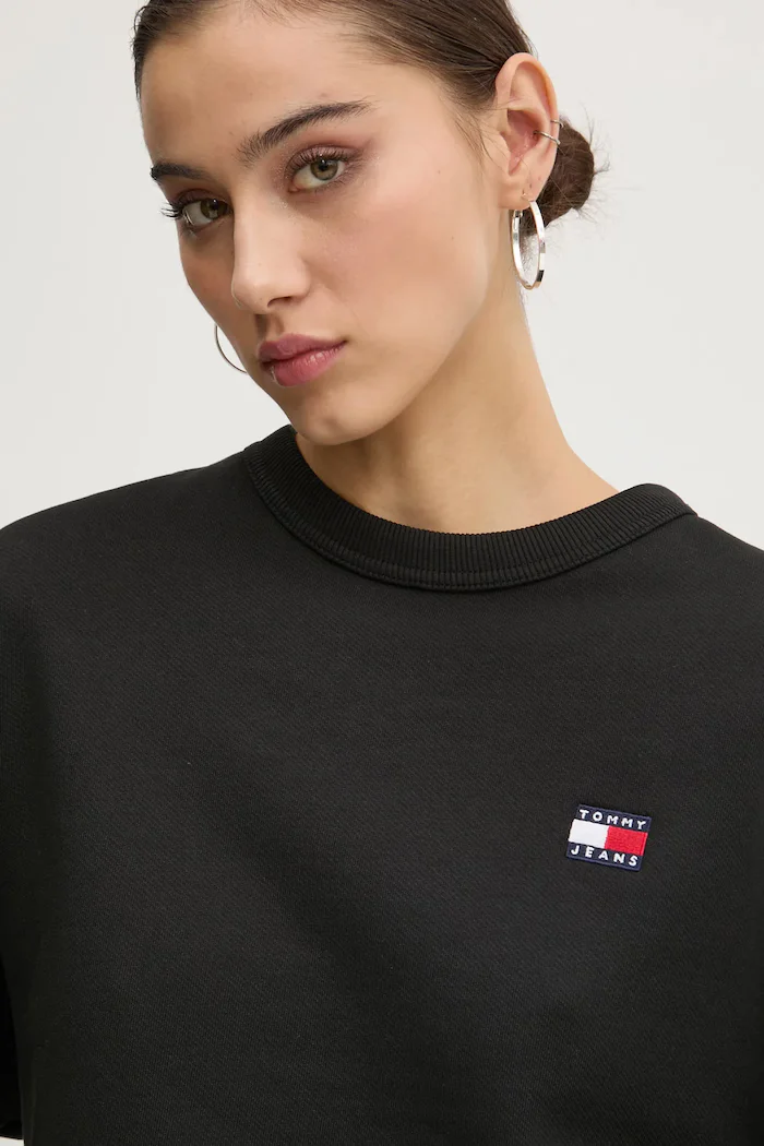 Tommy Jeans Памучен суичър в черно с изчистен дизайн DW0DW19408