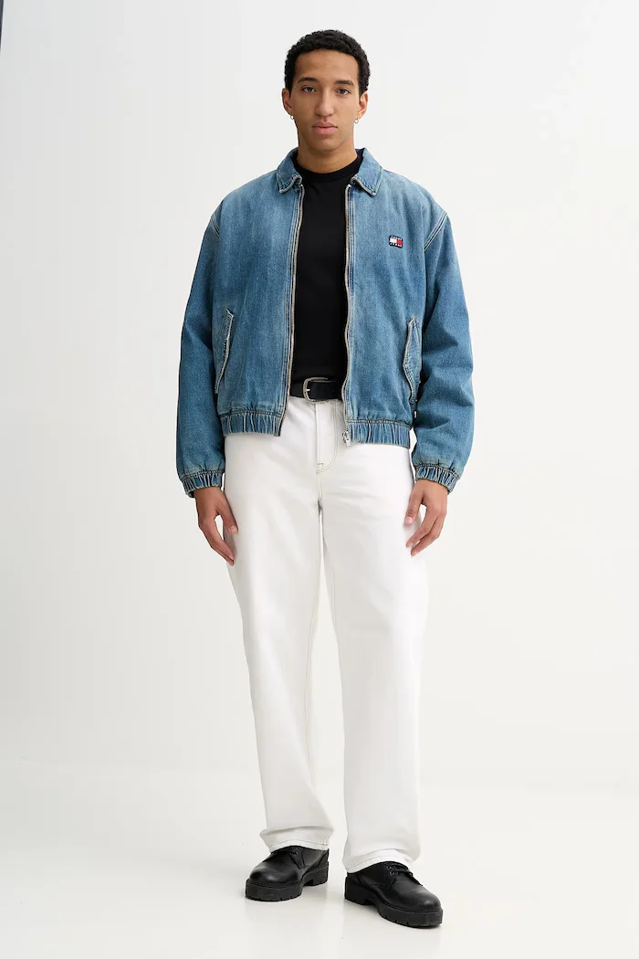 Tommy Jeans Памучна тениска в черно с принт DM0DM22321