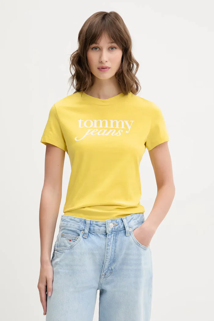 Tommy Jeans Памучна тениска в жълто DW0DW19447