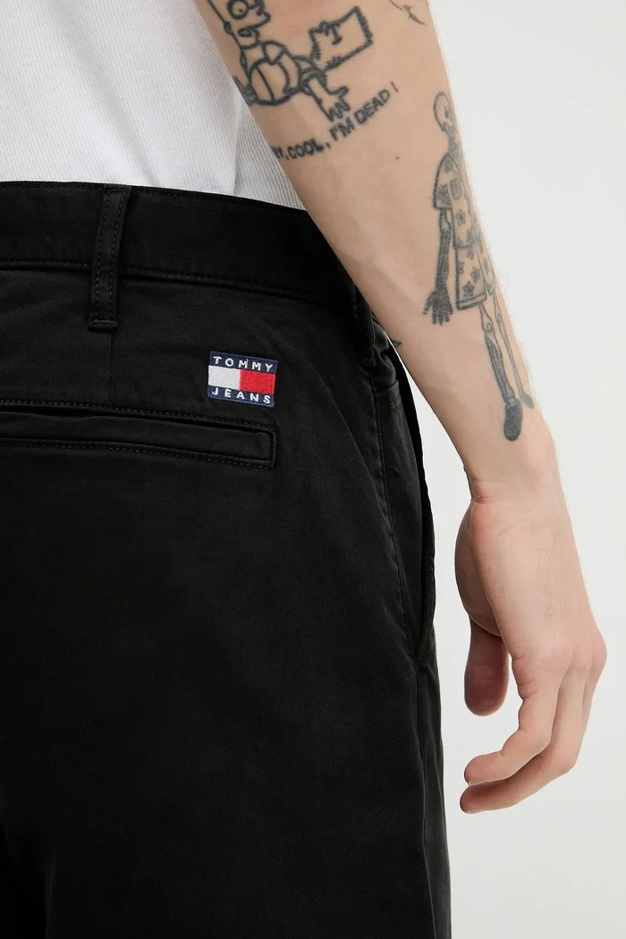 Tommy Jeans Панталон мъжки в черно със стандартна кройка DM0DM22649