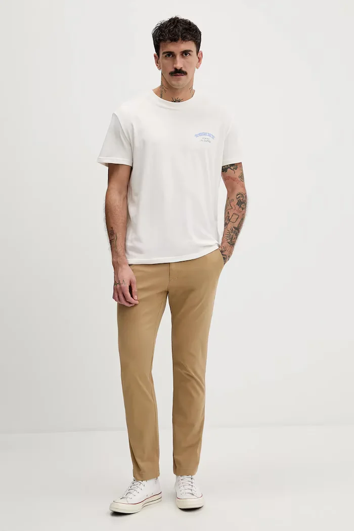Tommy Jeans Панталон мъжки в зелено с кройка по тялото DM0DM22404