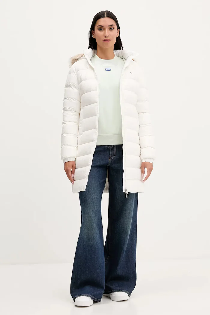 Tommy Jeans пухено яке дамско бяло DW0DW18864