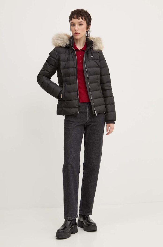 Tommy Jeans Пухено яке в черно зимен модел DW0DW18312