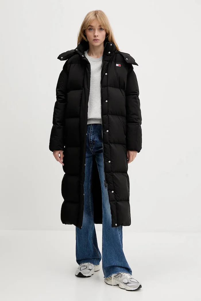Tommy Jeans Пухено яке в черно зимен модел DW0DW21977