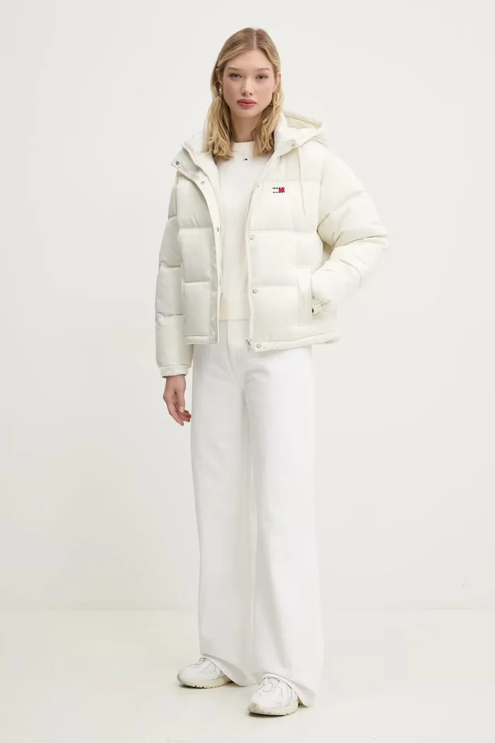 Tommy Jeans пуловер дамски от памук бежов DW0DW20159