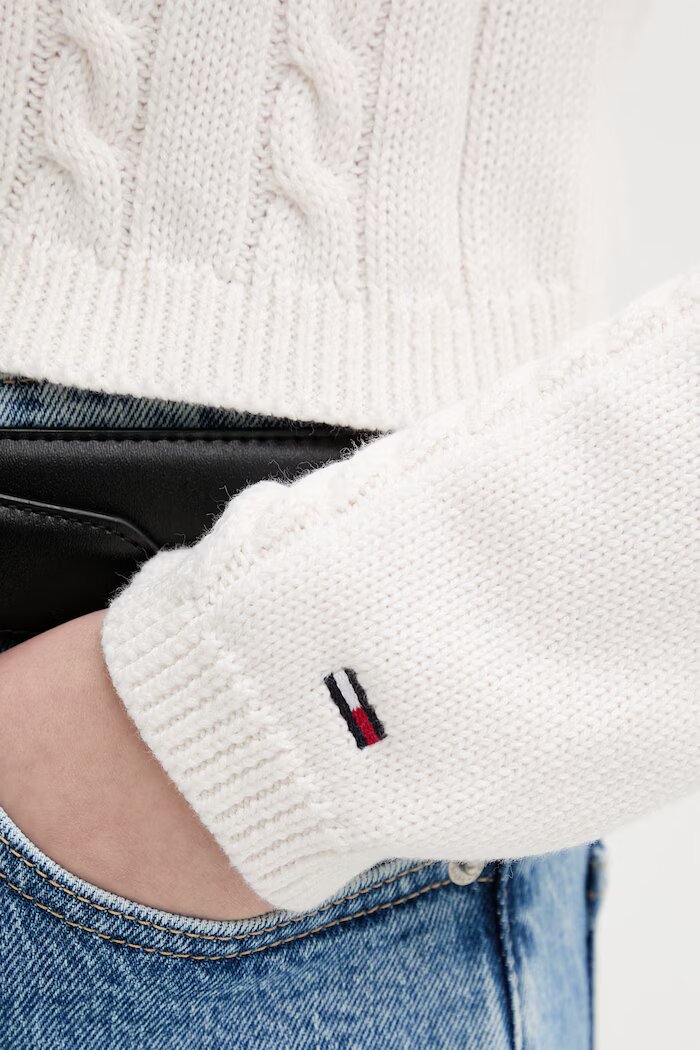 Tommy Jeans пуловер дамски от памук бежов DW0DW22301