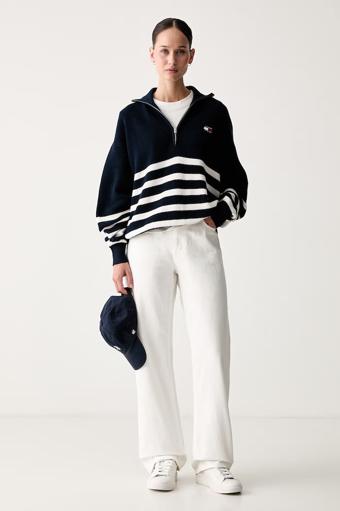 Tommy Jeans пуловер дамски от памук тъмносин DW0DW22928