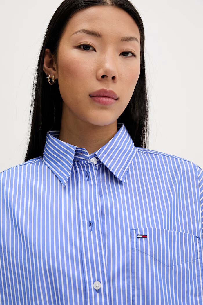 Tommy Jeans риза дамска от памук синя DW0DW22936