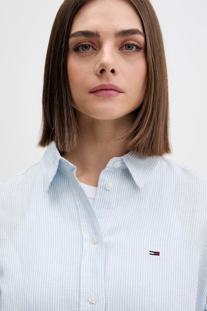 Tommy Jeans риза дамска с лен синя на райе DW0DW22209