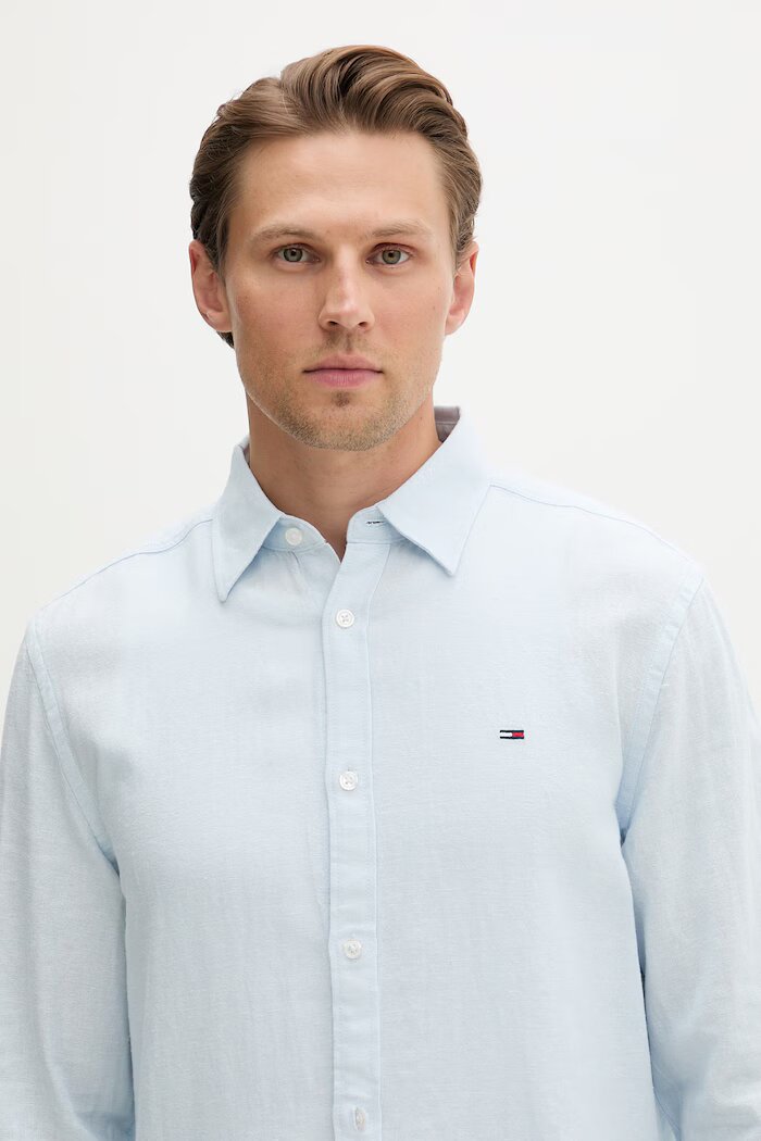 Tommy Jeans риза мъжка с лен синя с изчистена шарка DM0DM22761