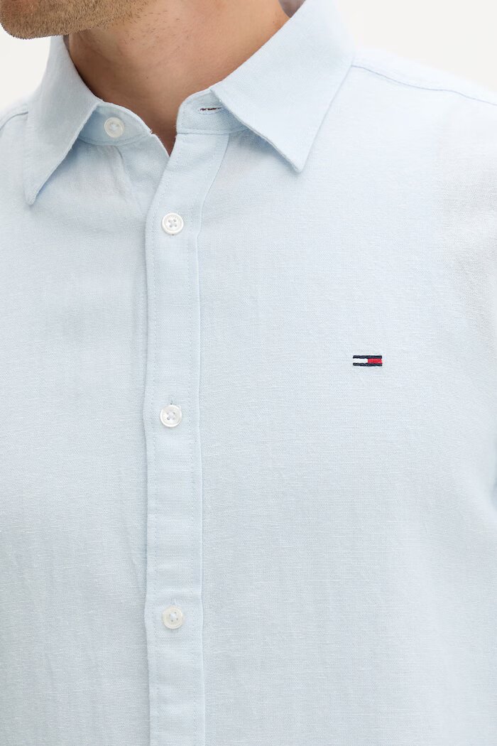 Tommy Jeans риза мъжка с лен синя с изчистена шарка DM0DM22761