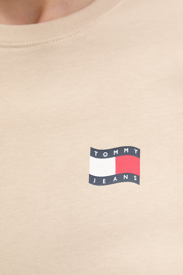 Tommy Jeans тениска дамска от памук бежова DW0DW22274