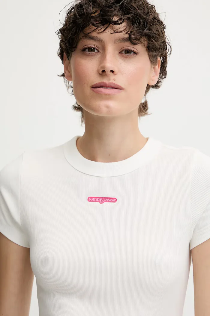 Tommy Jeans Тениска дамска в бяло DW0DW21402