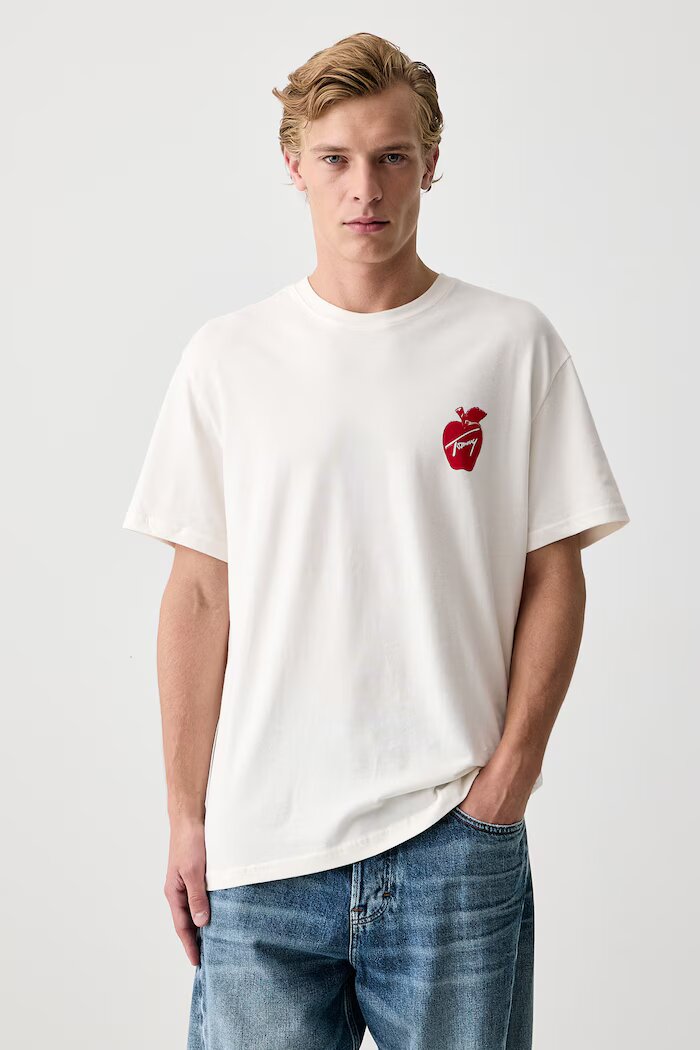 Tommy Jeans тениска мъжка от памук бежова DM0DM23555