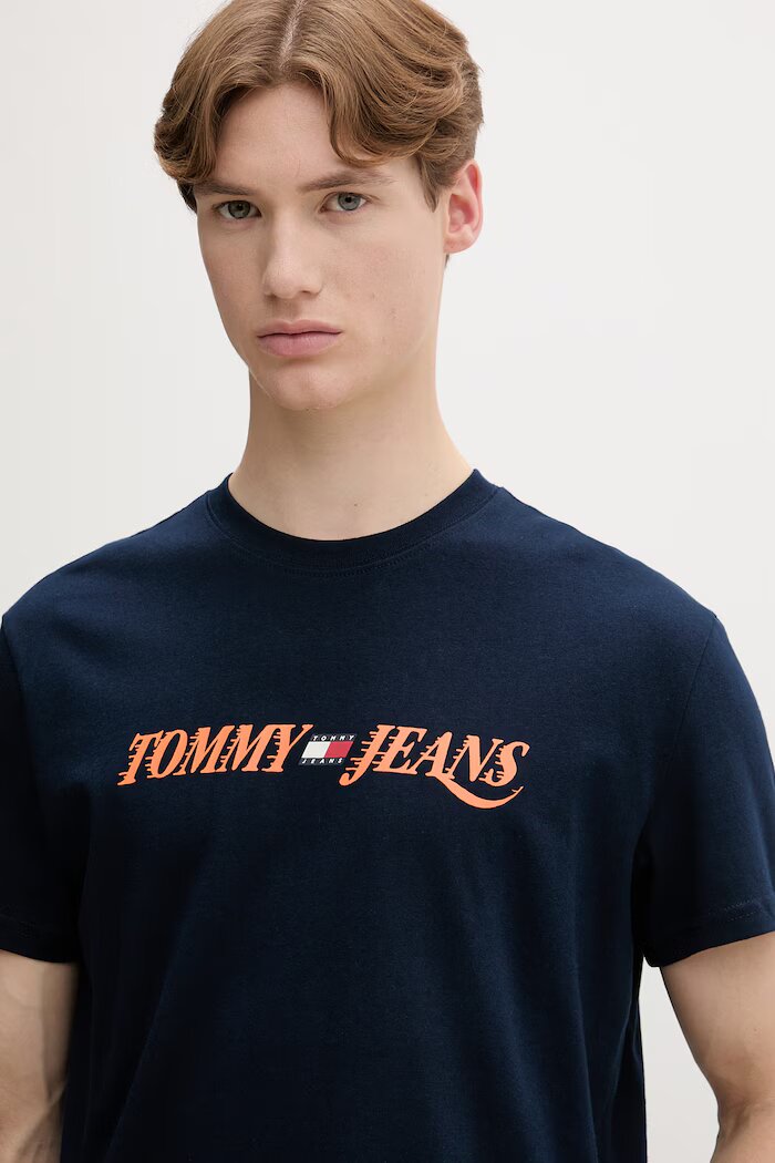 Tommy Jeans тениска мъжка от памук тъмносиня DM0DM22548