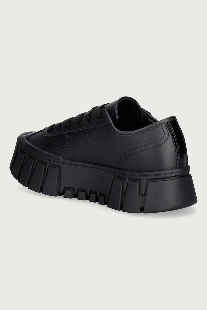 Tommy Jeans TJW PLATFORM SNEAKER LEATHER LC маратонки дамски от кожа черни EN0EN03165