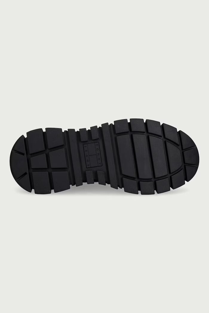 Tommy Jeans TJW PLATFORM SNEAKER LEATHER LC маратонки дамски от кожа черни EN0EN03165