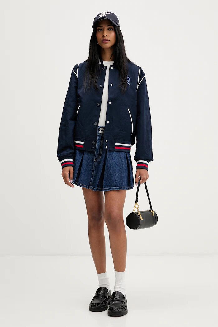 Tommy Jeans яке бомбър дамско тъмносиньо DW0DW22919
