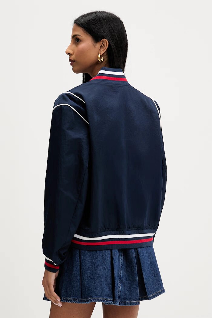 Tommy Jeans яке бомбър дамско тъмносиньо DW0DW22919