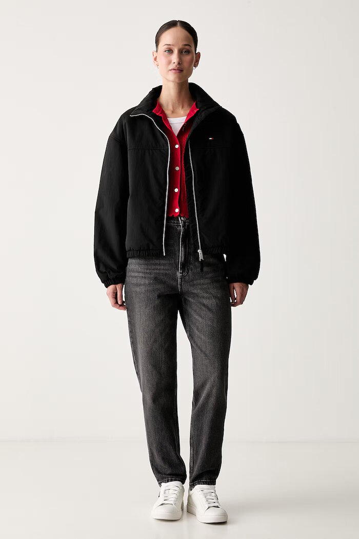 Tommy Jeans яке дамско черно DW0DW22908