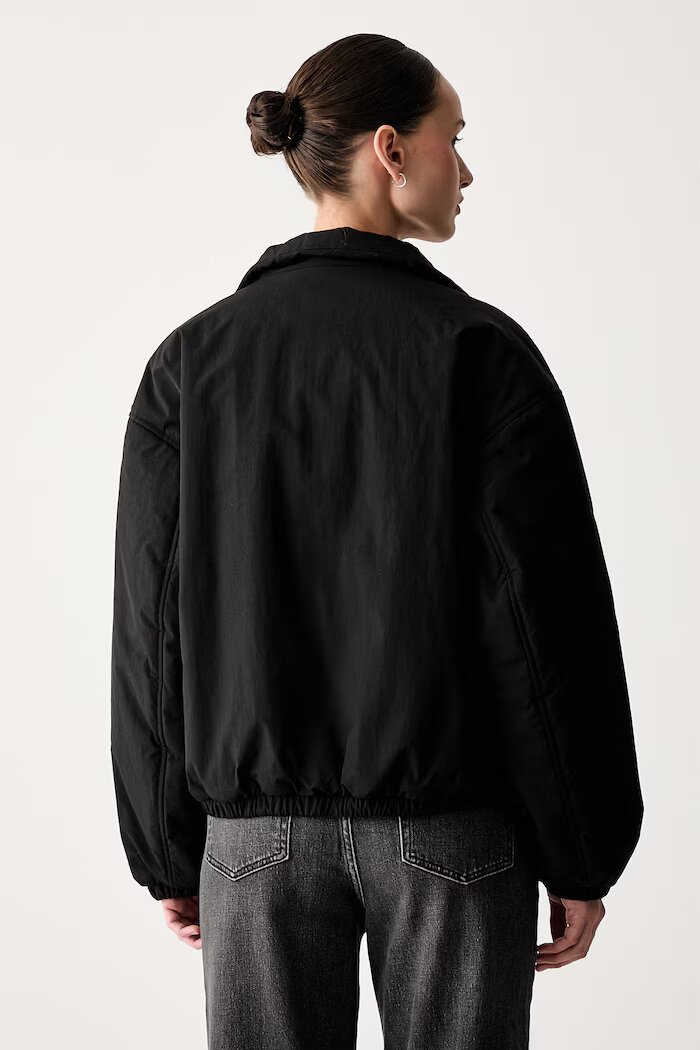 Tommy Jeans яке дамско черно DW0DW22908
