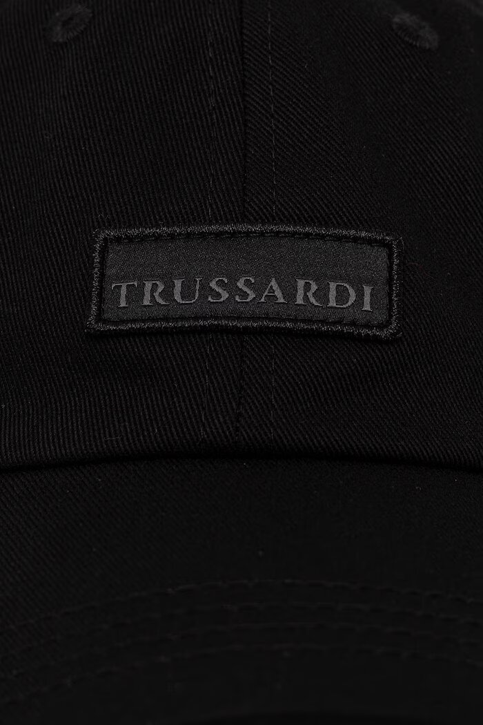 Trussardi шапка с козирка дамска от памучна материя черна E014C000027N