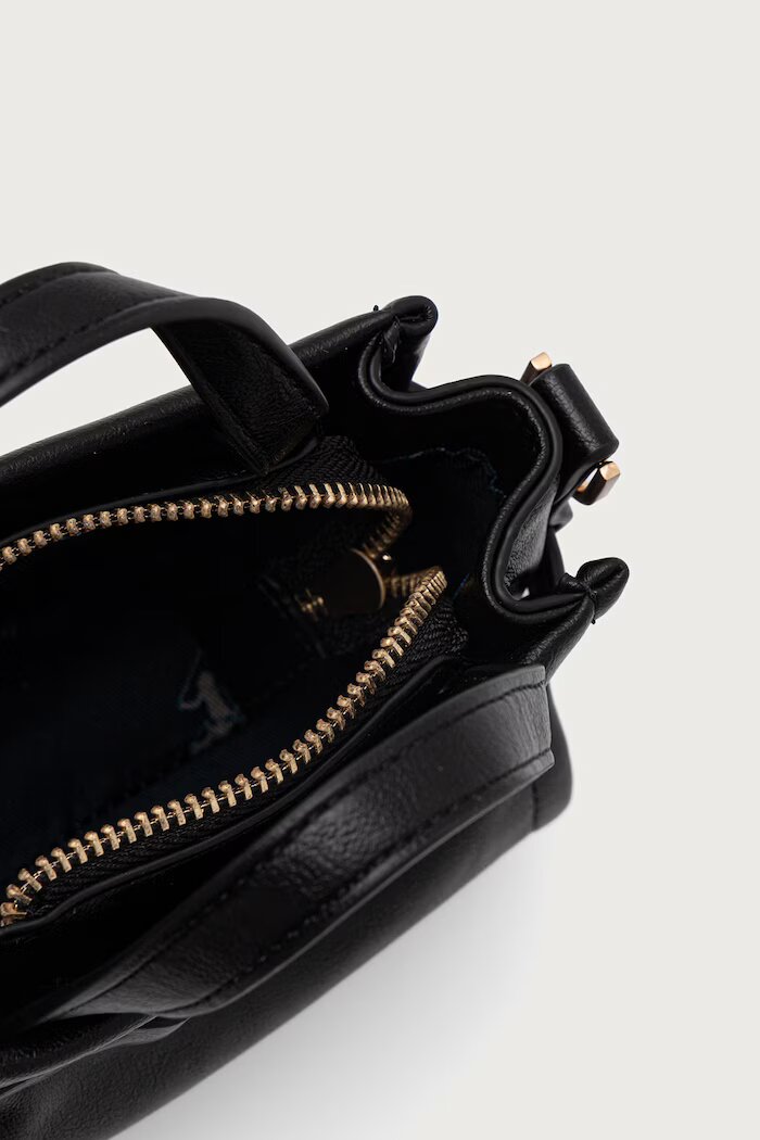 U.S. Polo Assn. чанта crossbody дамска от имитация на кожа CLANMAGHERY черна BIU269318WVP