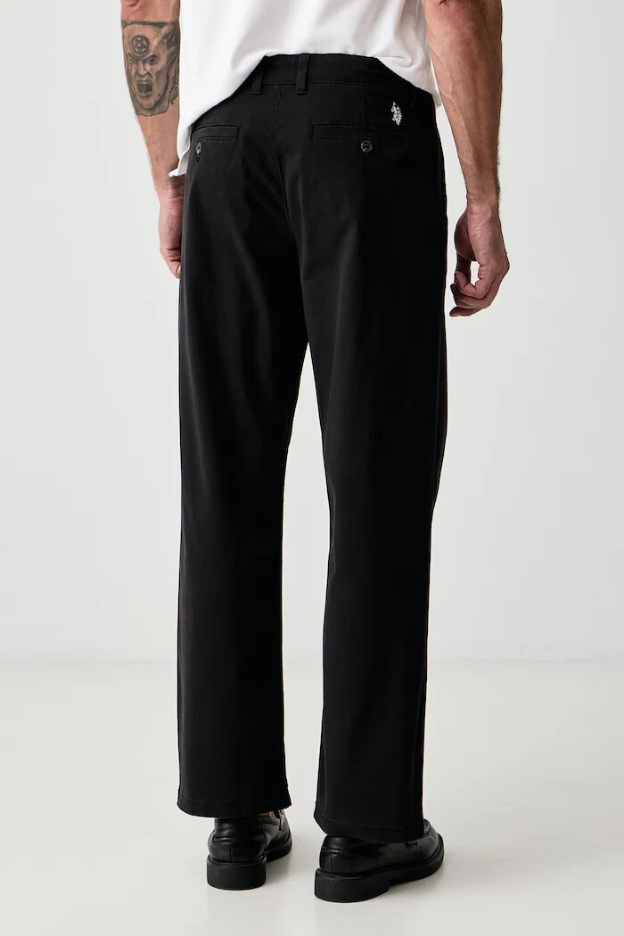 U.S. Polo Assn. панталон мъжки от памук с еластан RELAXED FIT CHINO черен MUP5479
