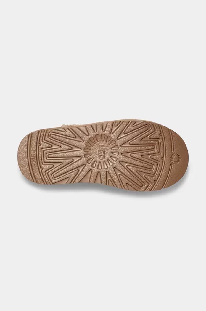 UGG апески за деца от велур CLASSIC ULTRA MINPLATFORM бежови 1157791K