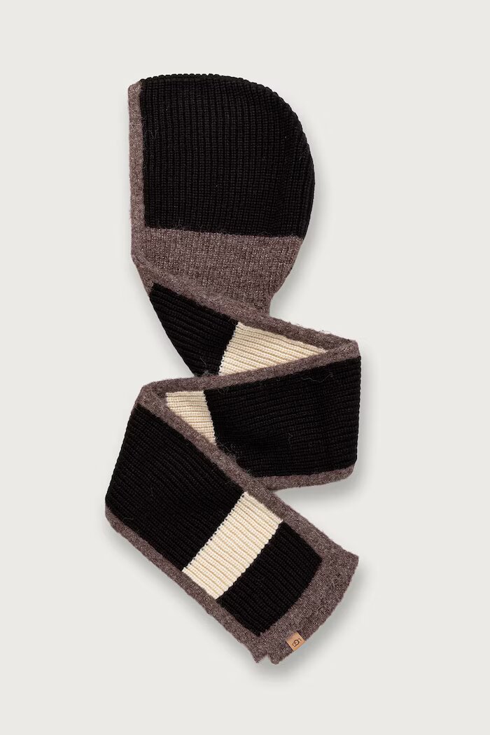 UGG качулка дамска черна 105628