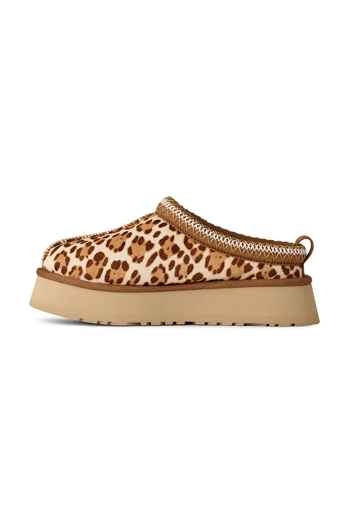 UGG Кожени чехли W Tazz Plains в бежово 1177890.FDJ