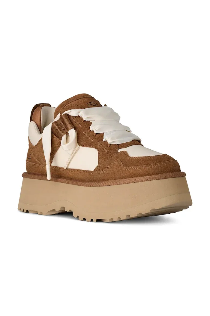 UGG Маратонки Astromel в кафяво 1171541.CHE