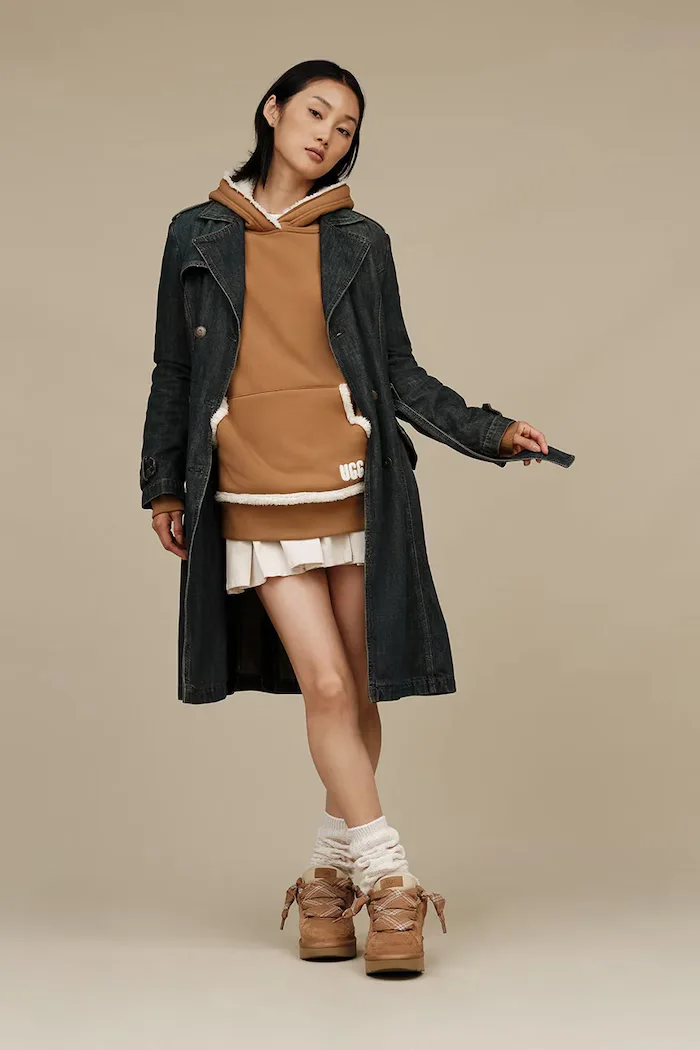 UGG Маратонки Lowmel в кафяво 1144032-CHE