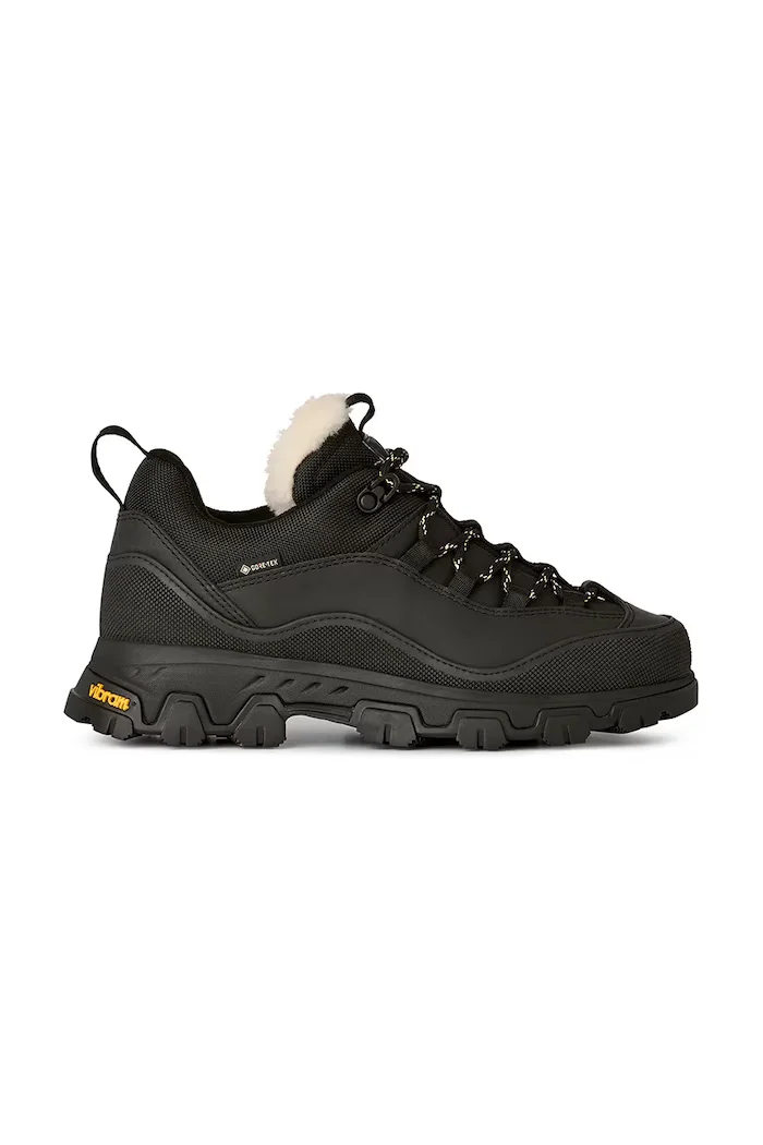 UGG Маратонки Metrotrek Hiker в черно 1171434.BLK