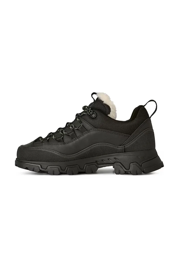 UGG Маратонки Metrotrek Hiker в черно 1171434.BLK
