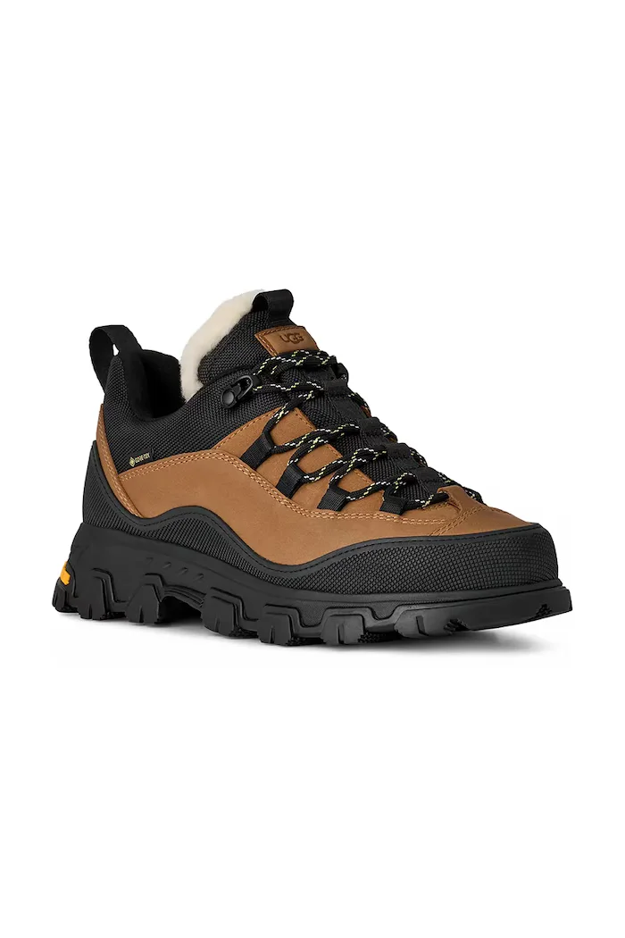 UGG Маратонки Metrotrek Hiker в кафяво 1171434.CHE