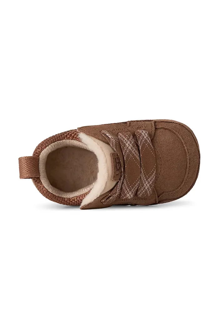 UGG обувки за деца от велур I BABY LOWMEL кафяви 1184311I