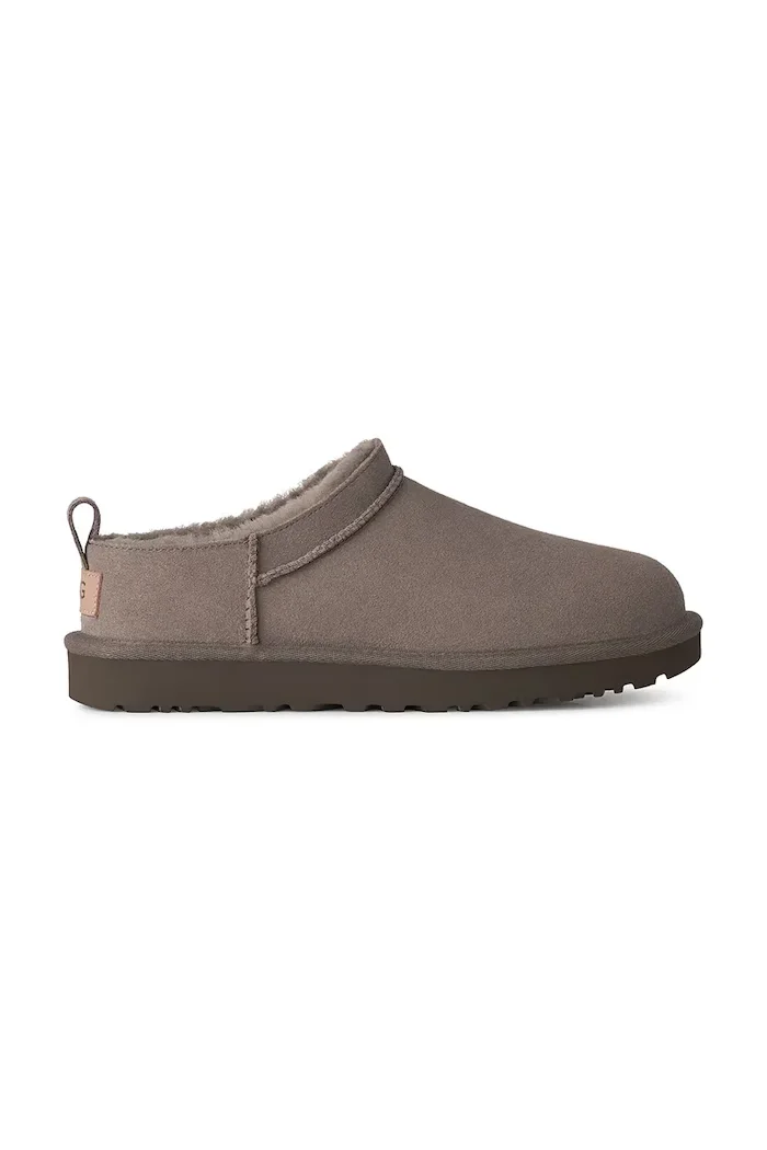 UGG пантофи дамски от велур W Classic Micro кафяви 1173891.DMJ
