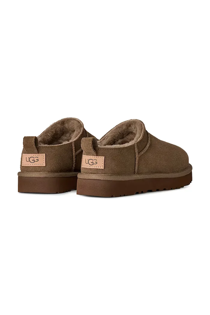 UGG пантофи дамски от велур W Classic Micro кафяви 1173891.LBNZ