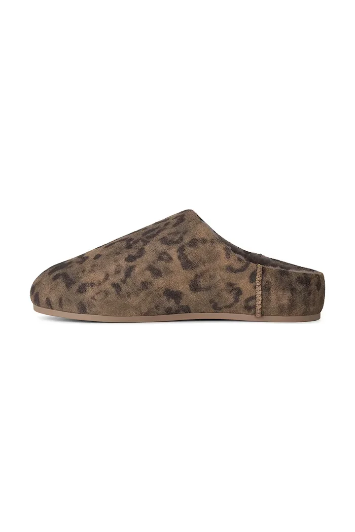 UGG пантофи дамски от велур W Elea Spotted Slip-On кафяви 1182370.CHE